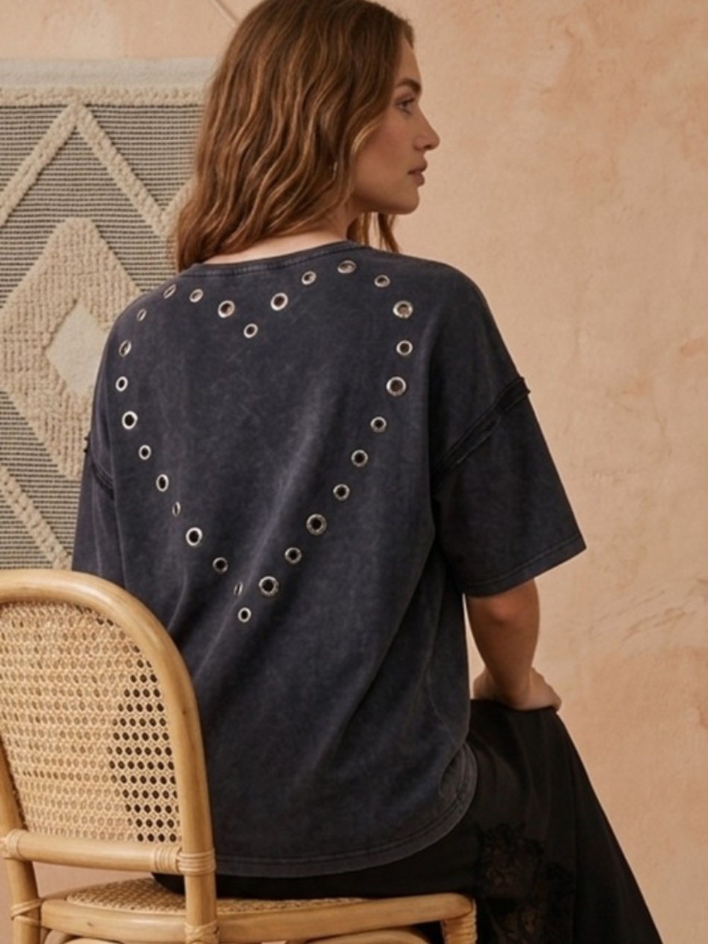 “The Amore” Wild Heart Grommet Top - Picture 2 of 6